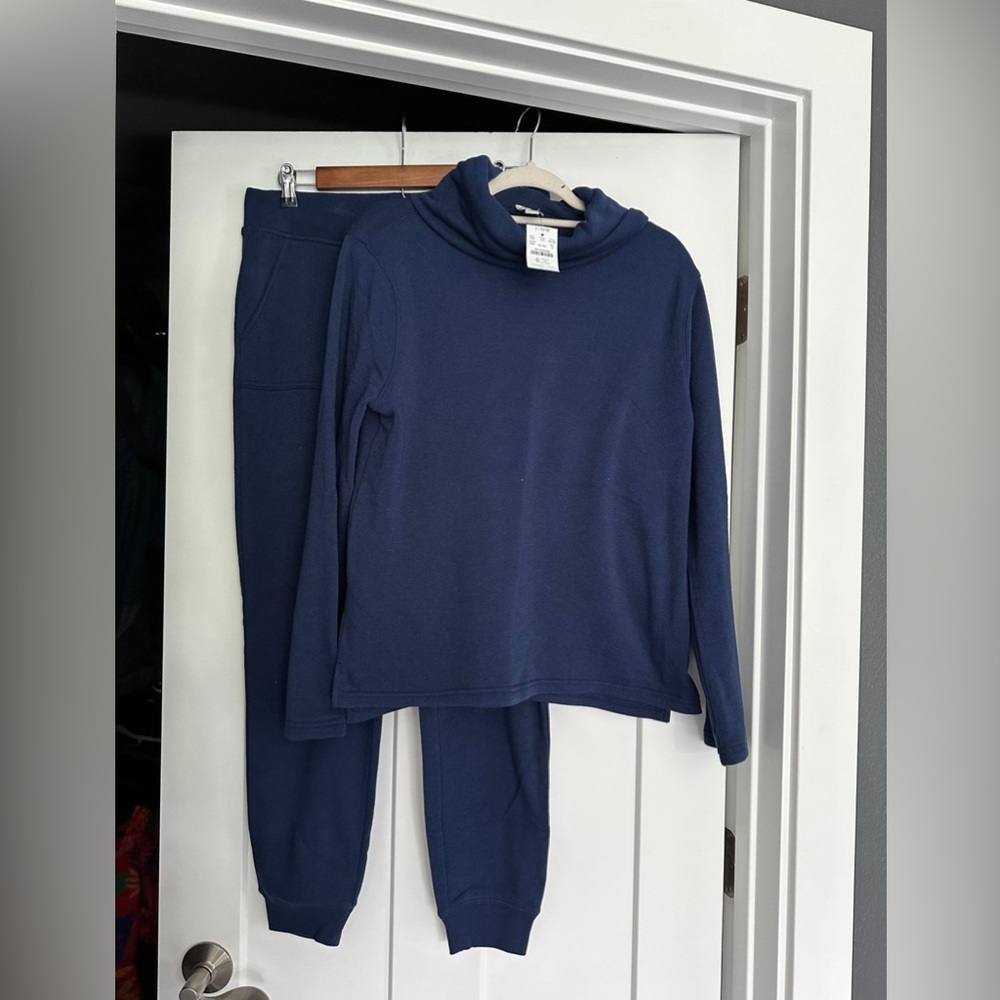 J. Crew Navy sweat set - size medium
